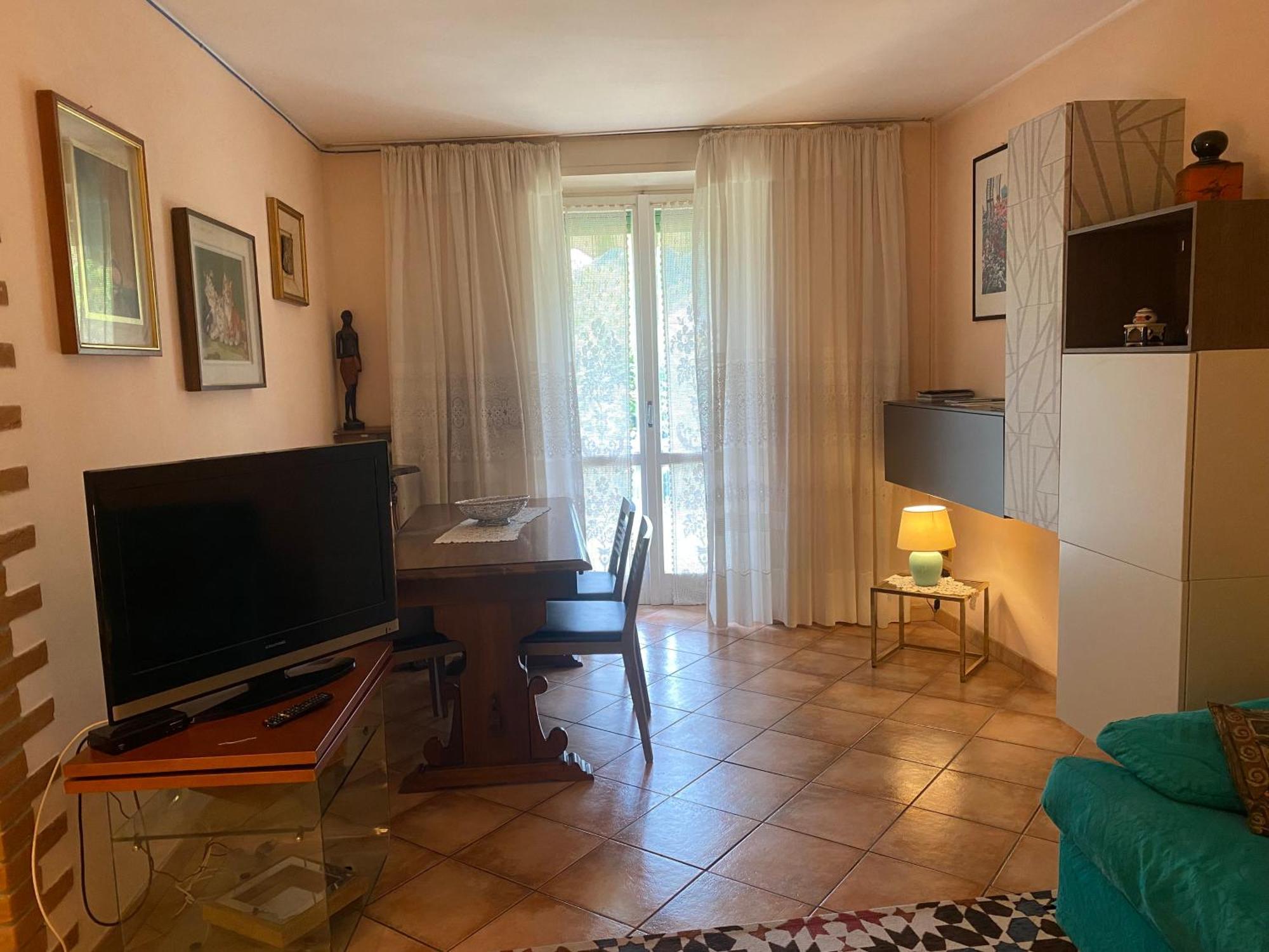 Casa Vacanza La Terrazza Valbrona Ngoại thất bức ảnh
